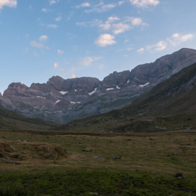 Cirque d'Estaubé à l'heure bleue (1/2)